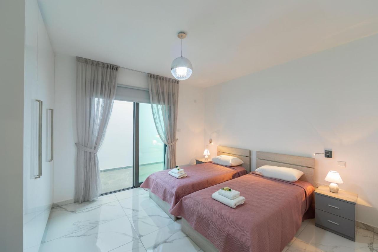 Villa Pleiades Paphos Exterior photo