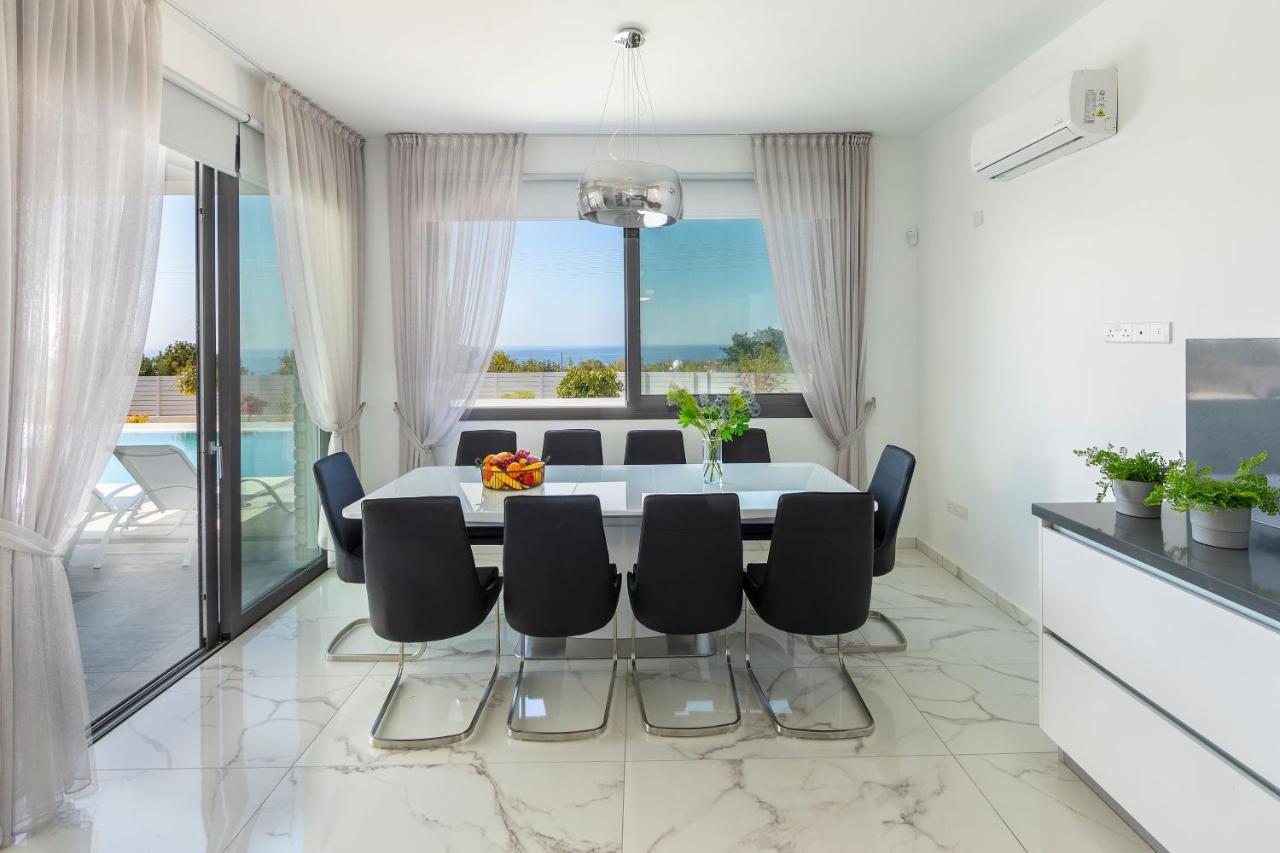 Villa Pleiades Paphos Exterior photo