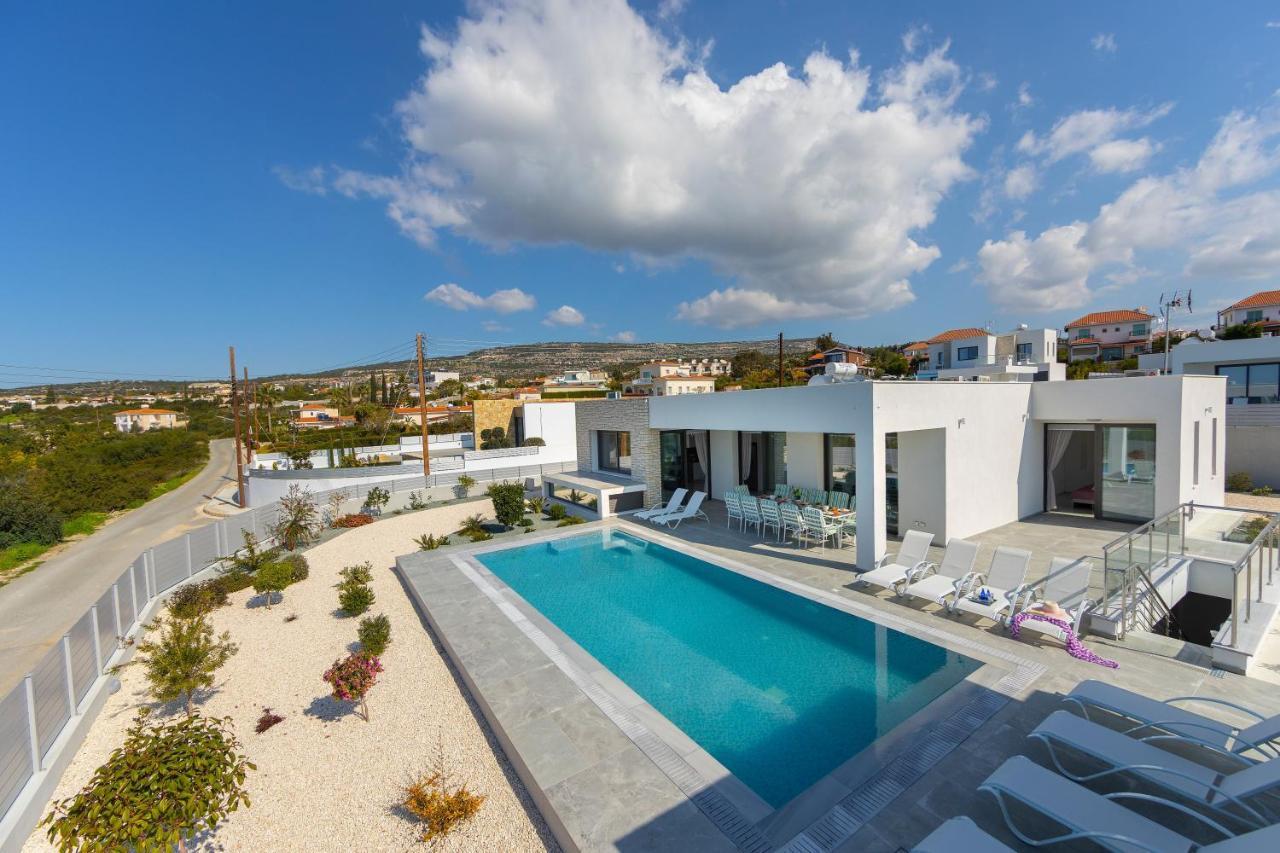 Villa Pleiades Paphos Exterior photo